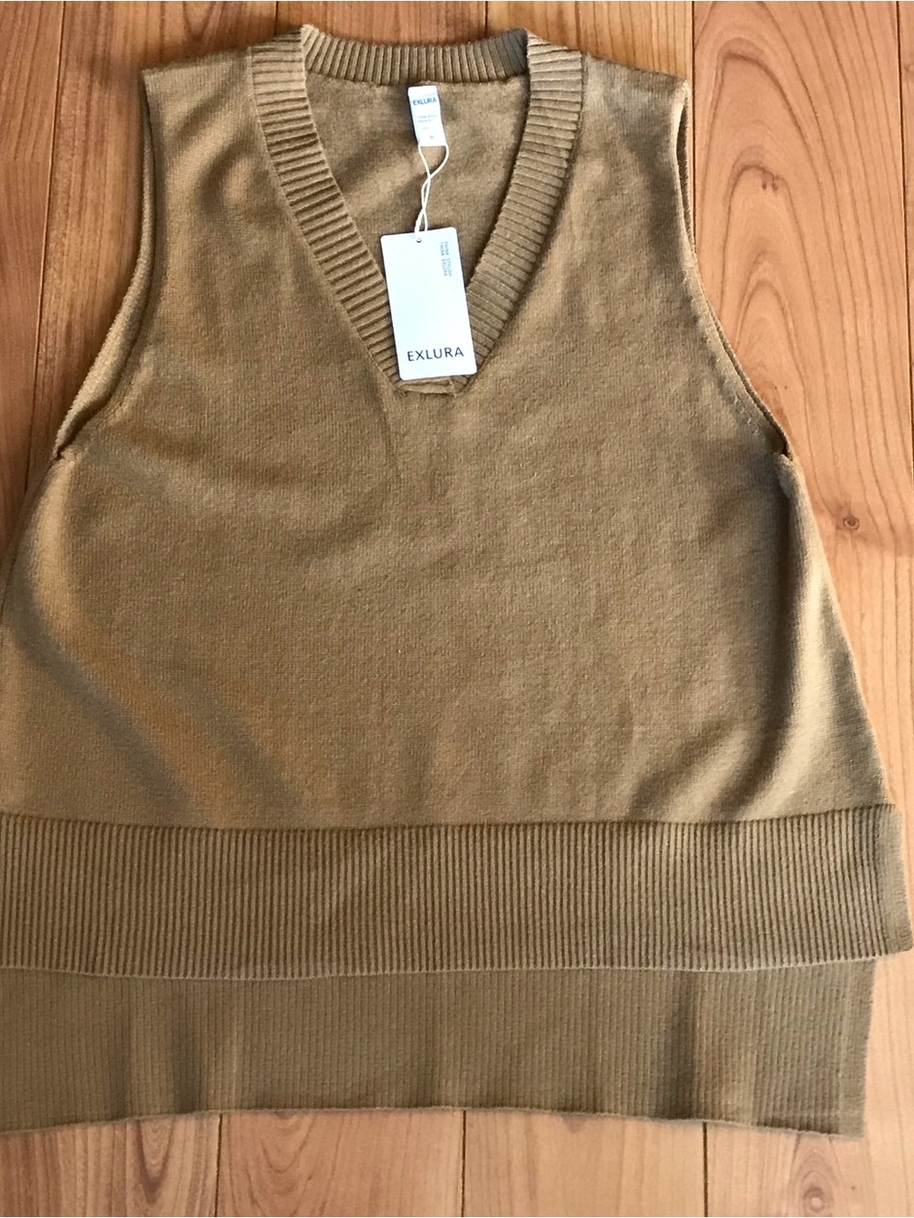 Exlura camel v- neck sweater vest